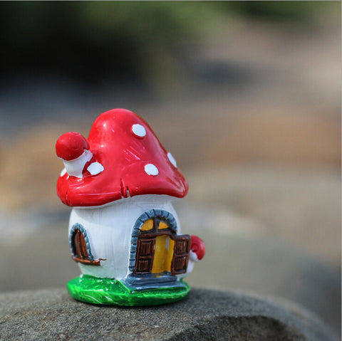 Lovely Mushroom Love House Miniatures
